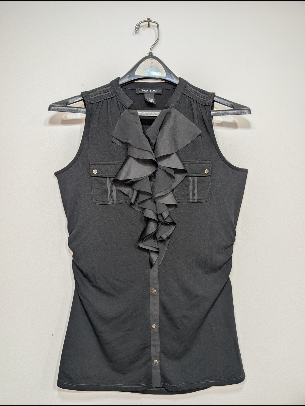 White House Black Market Women's Sm. Black Sleeveless Ruffle-Front Button Blouse